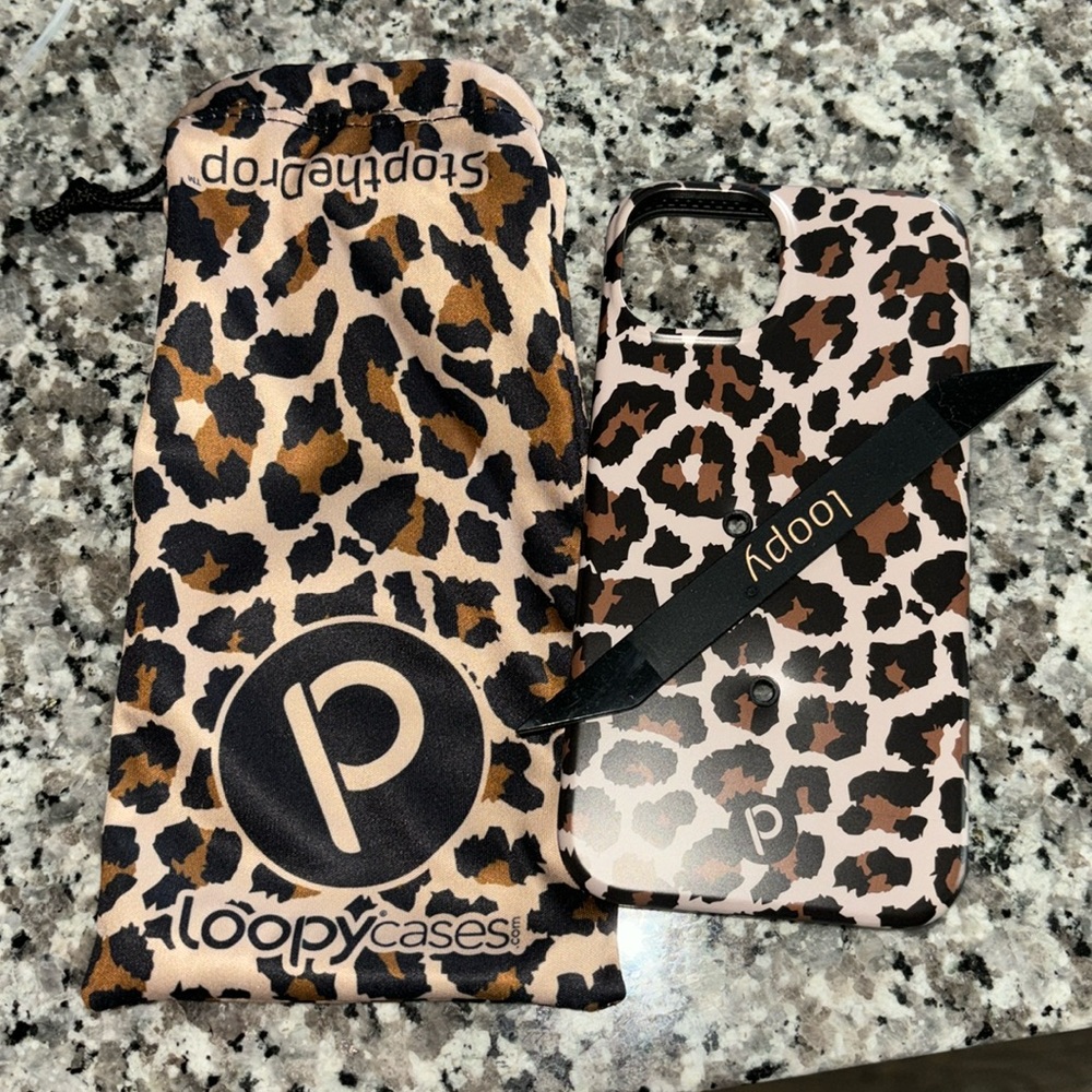 iPhone 13/14 loopy case